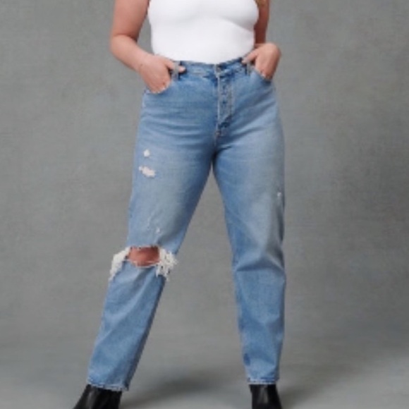 Abercrombie & Fitch Denim - Abercrombie & Fitch The Dad High Rise Curve Love Jeans Distressed Women’s 10/31L
